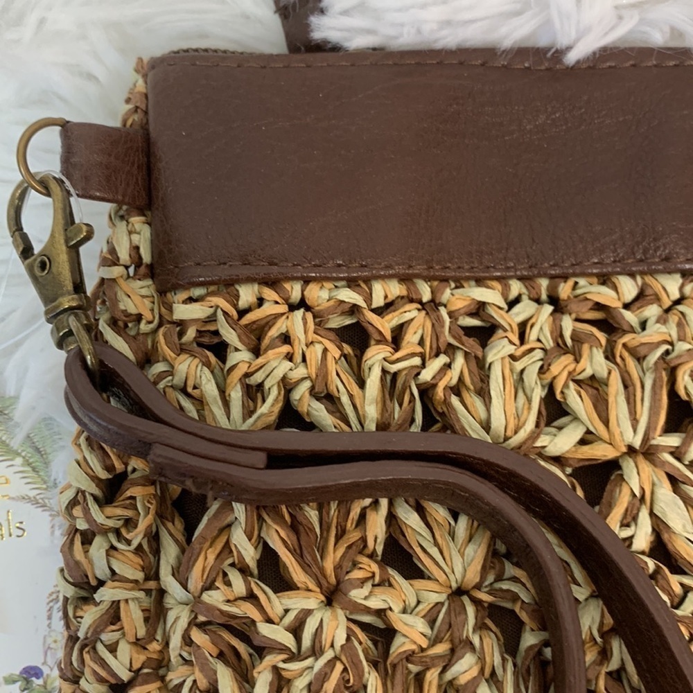 Cappelli Straworld Woven Clutch- NWT - Picture 6 of 12